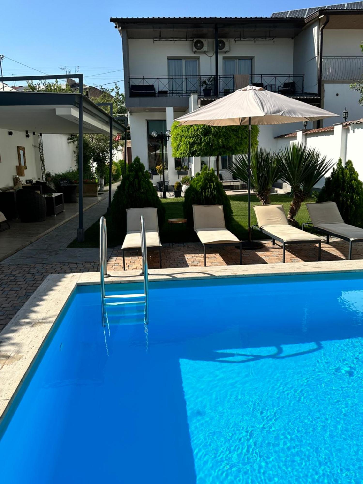 Garden Lounge Hotel Jereván Kültér fotó
